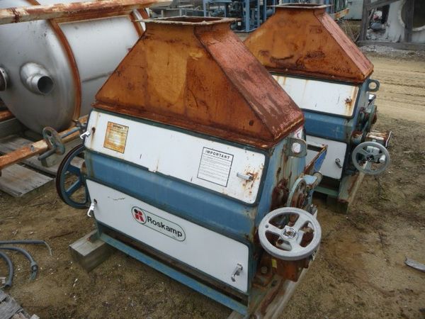 9" X 36" Roskamp Model TRC936 Carbon Steel Flaker